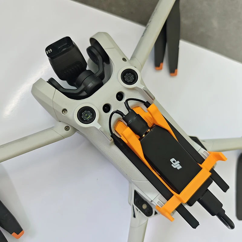 DJI Cellular 4G モジュール信号ブースターアン - Drone Propeller Holder のレビューと価格